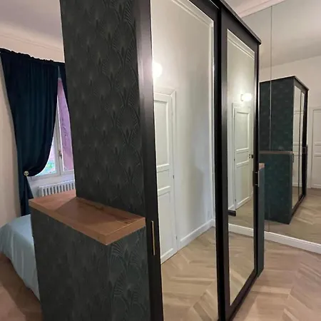 Isola Appartement *